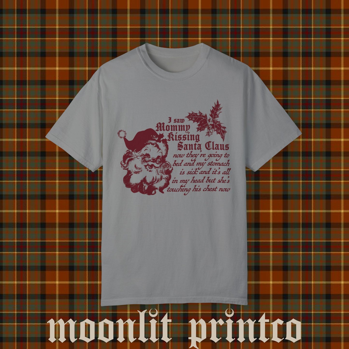 i saw mommy kissing santa claus comfort colors tee, funny christmas shirt, christmas mr brightside shirt, retro santa christmas shirt gift