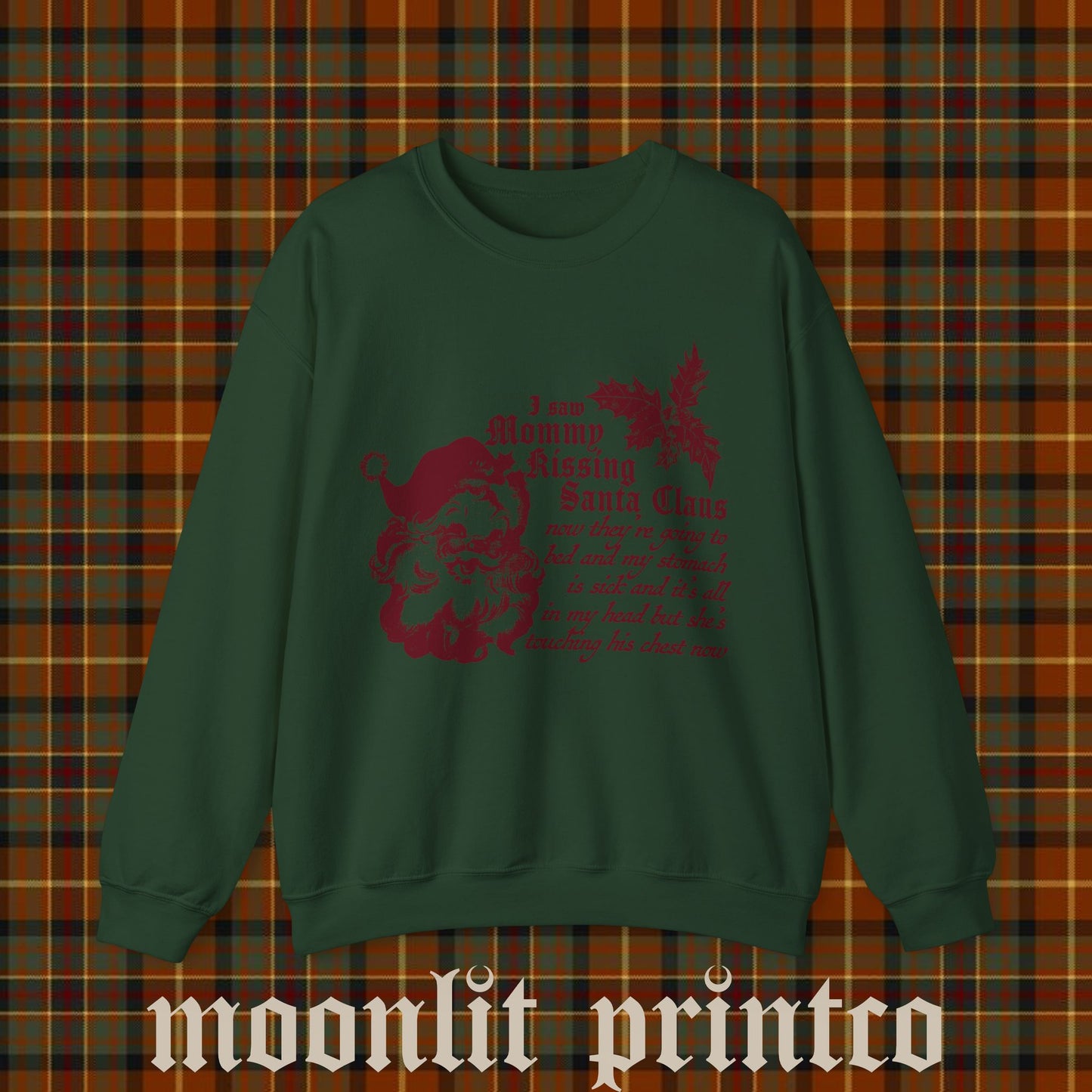 i saw mommy kissing santa claus gildan crewneck, funny christmas shirt, christmas mr brightside shirt, retro santa christmas shirt gift